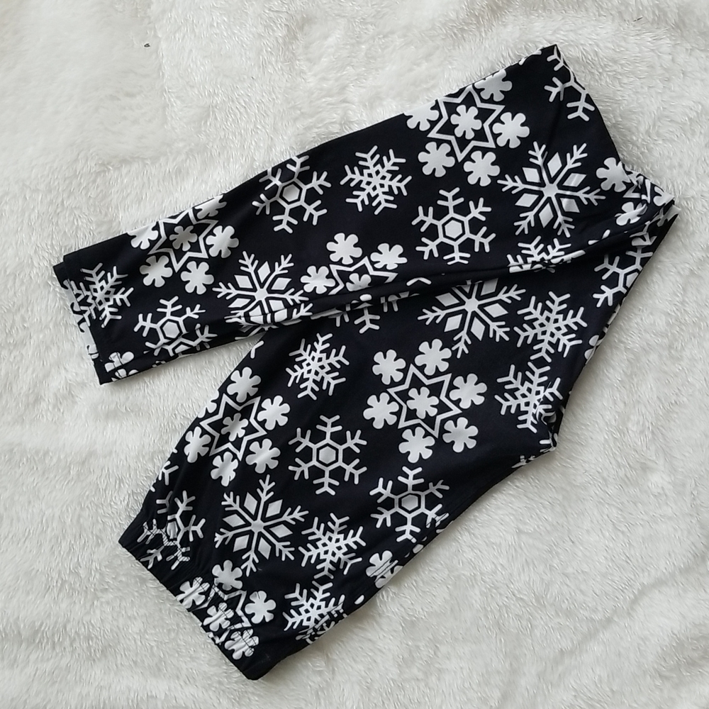 Snowflake leggings